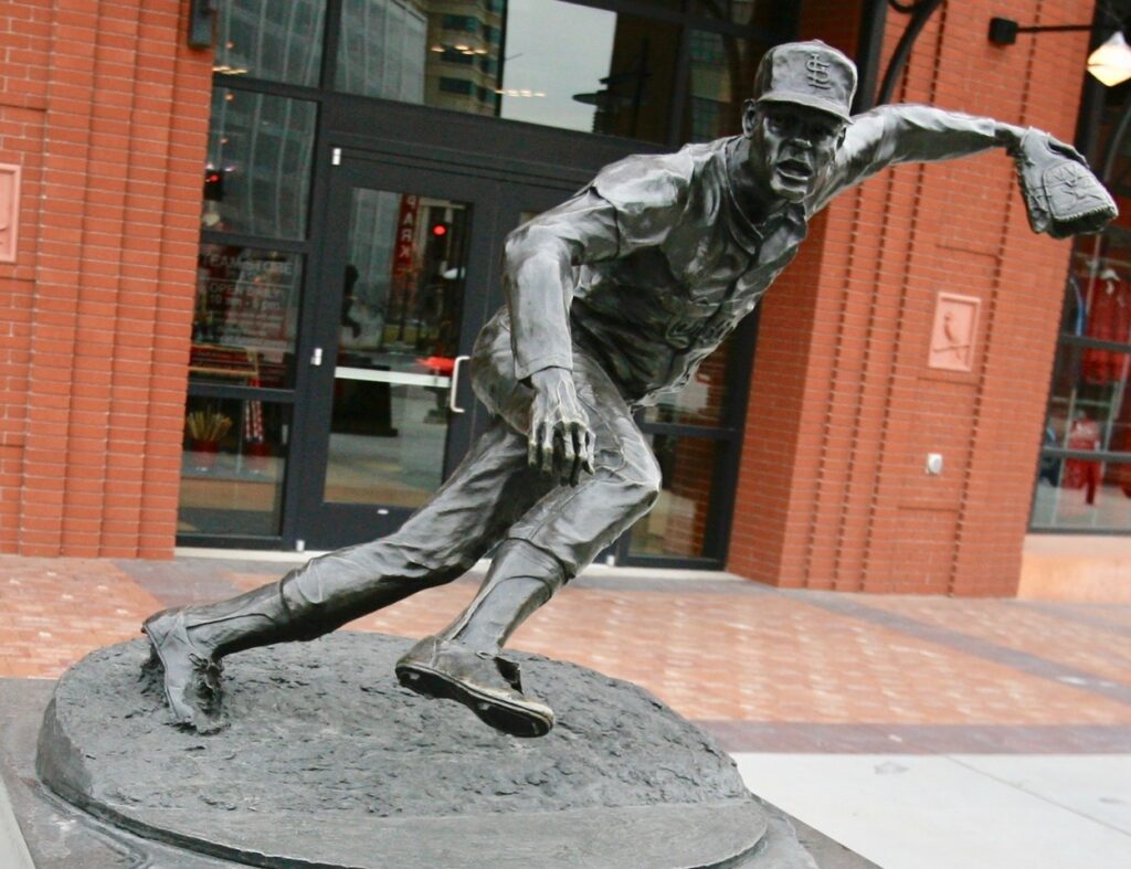 Bobby Orr Bronze Statue - Star Statues